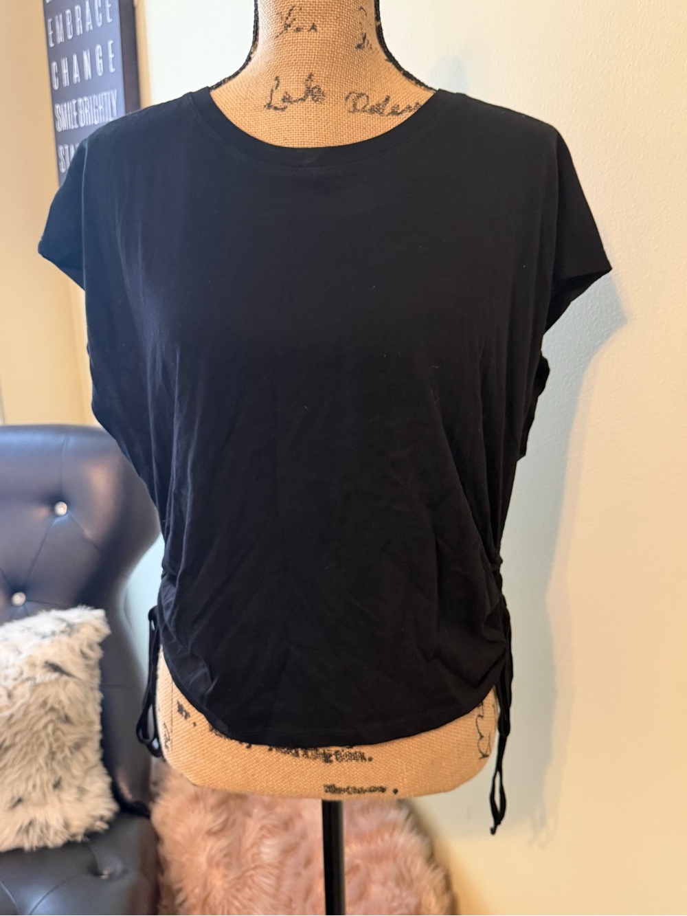 Zara Black Short-Sleeve Side-Tie Crop Top